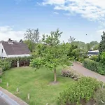 Vakantiehuis By